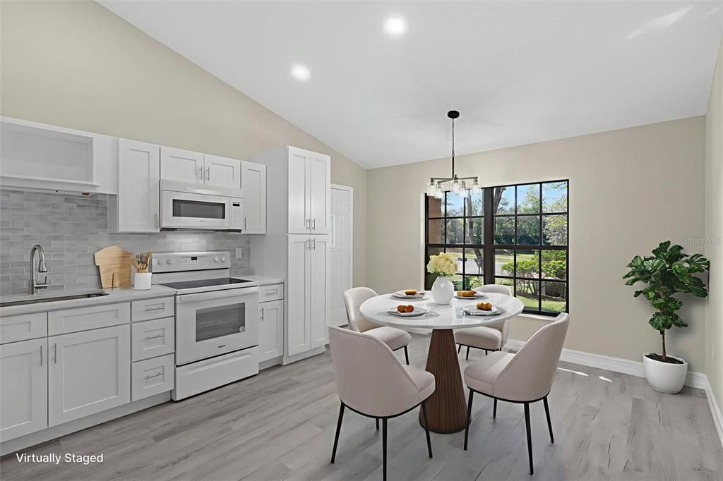 For Sale: $685,000 (5 beds, 4 baths, 3721 Square Feet)