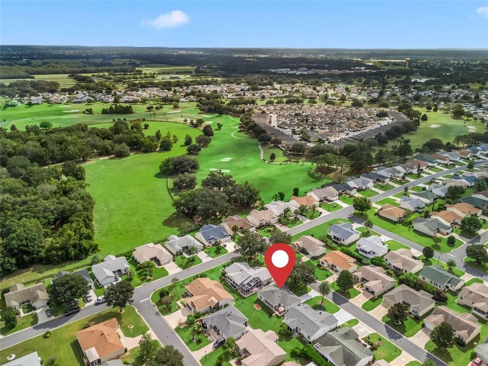 For Sale: $305,000 (2 beds, 2 baths, 1142 Square Feet)