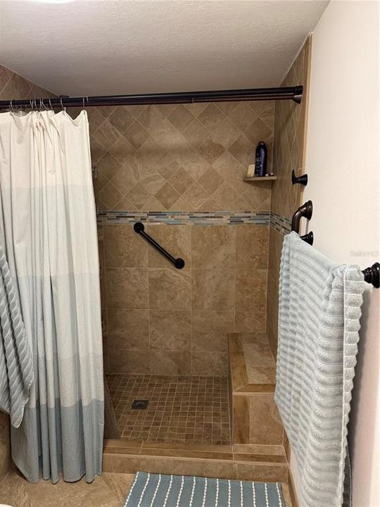 For Sale: $159,000 (2 beds, 2 baths, 1120 Square Feet)