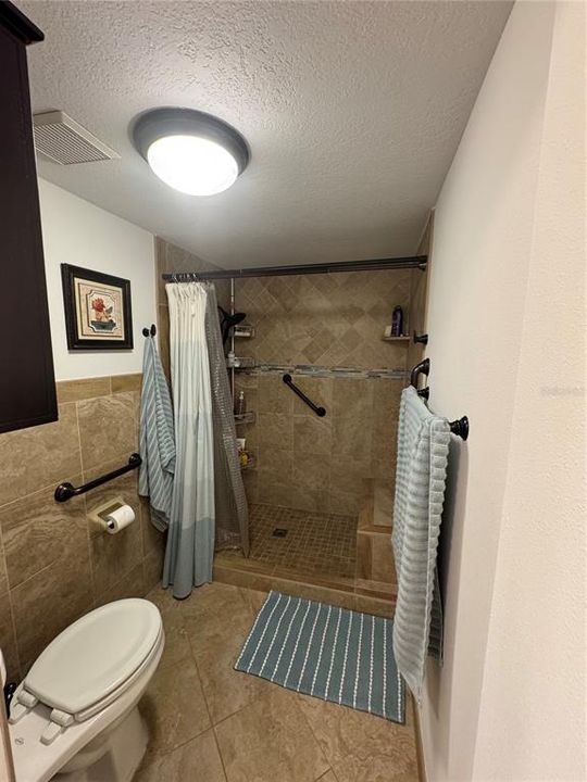 For Sale: $159,000 (2 beds, 2 baths, 1120 Square Feet)