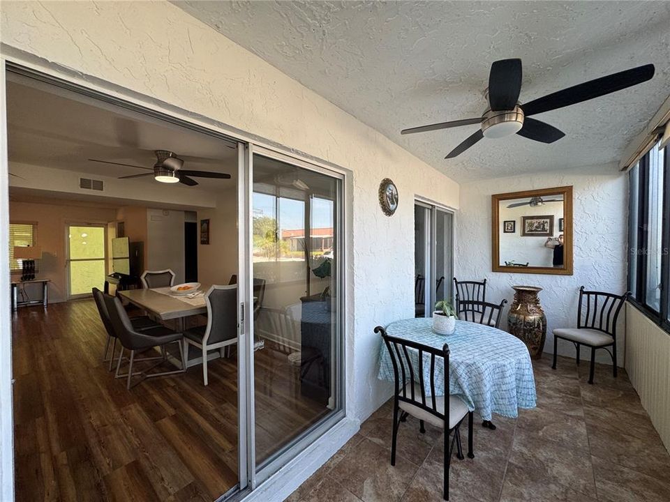 For Sale: $159,000 (2 beds, 2 baths, 1120 Square Feet)