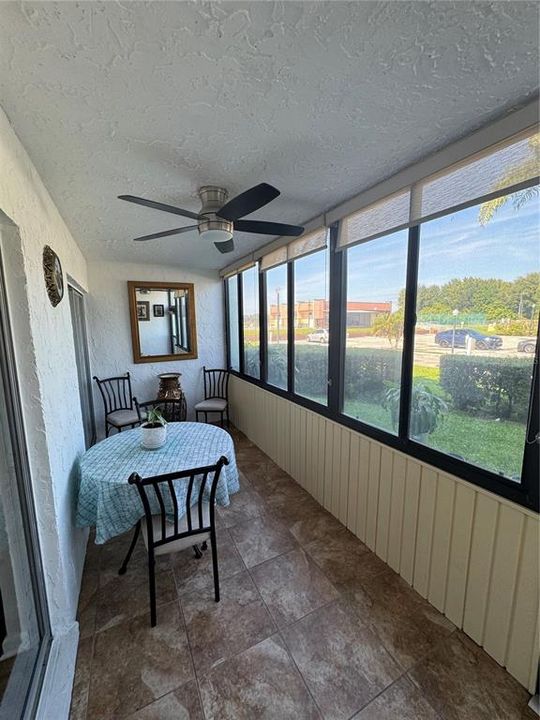 For Sale: $159,000 (2 beds, 2 baths, 1120 Square Feet)