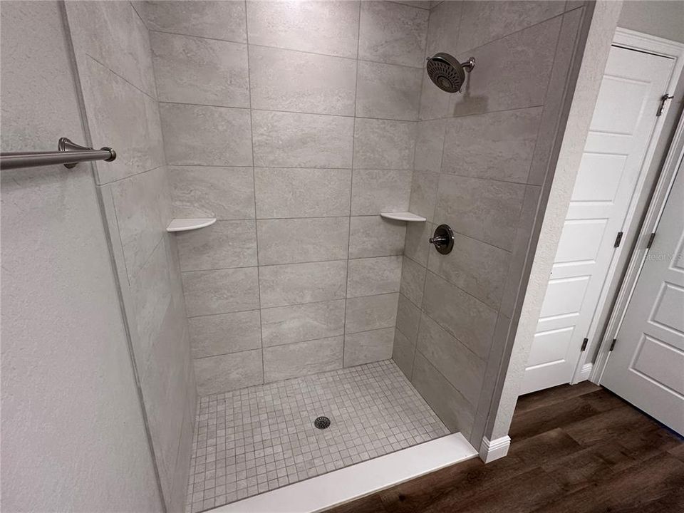 待售: $264,900 (3 贝兹, 2 浴室, 1432 平方英尺)