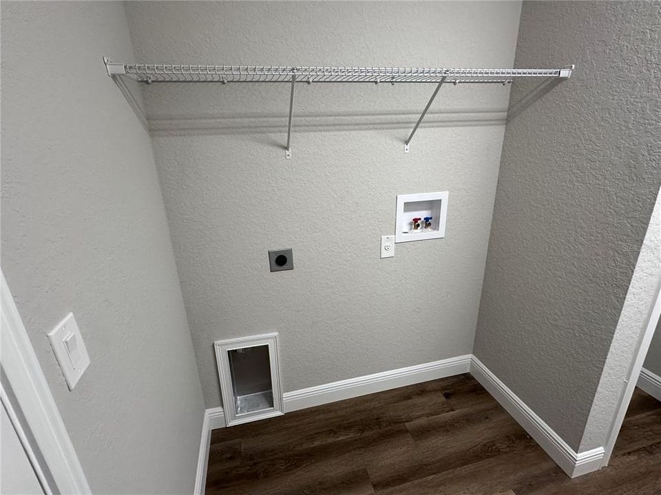 待售: $264,900 (3 贝兹, 2 浴室, 1432 平方英尺)