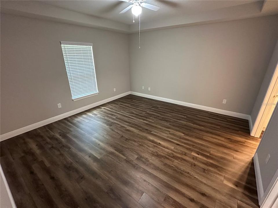 待售: $264,900 (3 贝兹, 2 浴室, 1432 平方英尺)