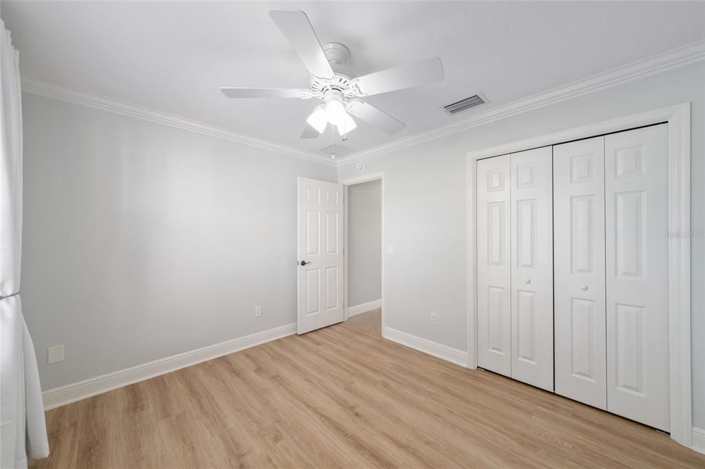 For Sale: $549,900 (3 beds, 2 baths, 1711 Square Feet)