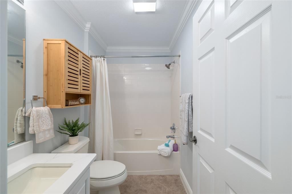 For Sale: $549,900 (3 beds, 2 baths, 1711 Square Feet)