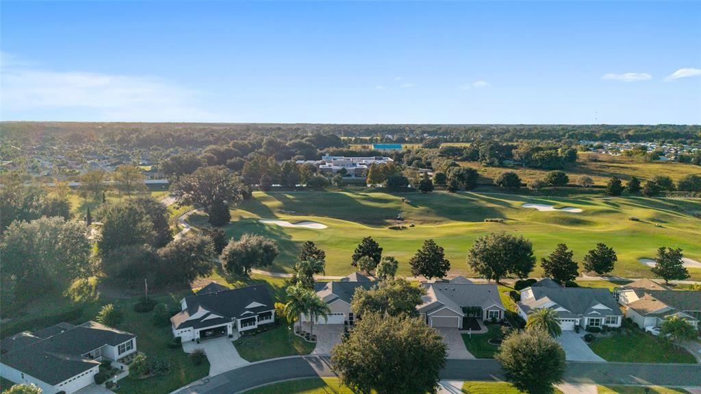 For Sale: $549,900 (3 beds, 2 baths, 1711 Square Feet)