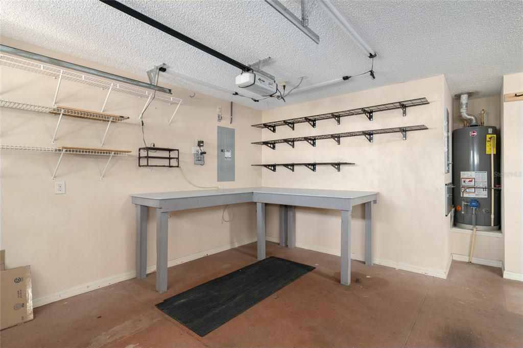 For Sale: $549,900 (3 beds, 2 baths, 1711 Square Feet)