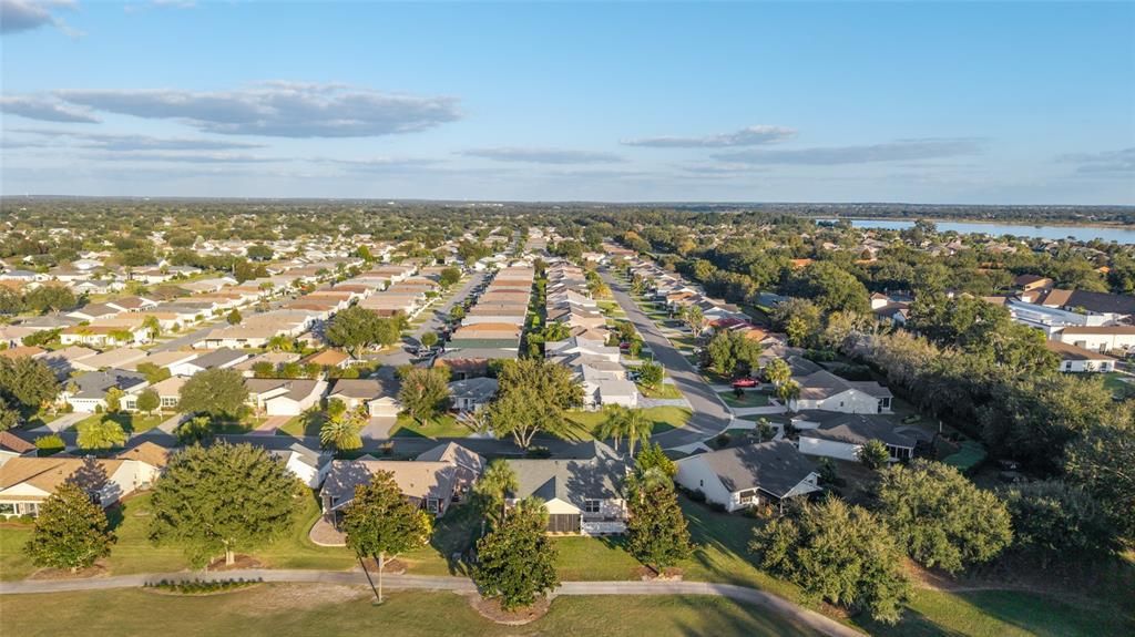 For Sale: $549,900 (3 beds, 2 baths, 1711 Square Feet)