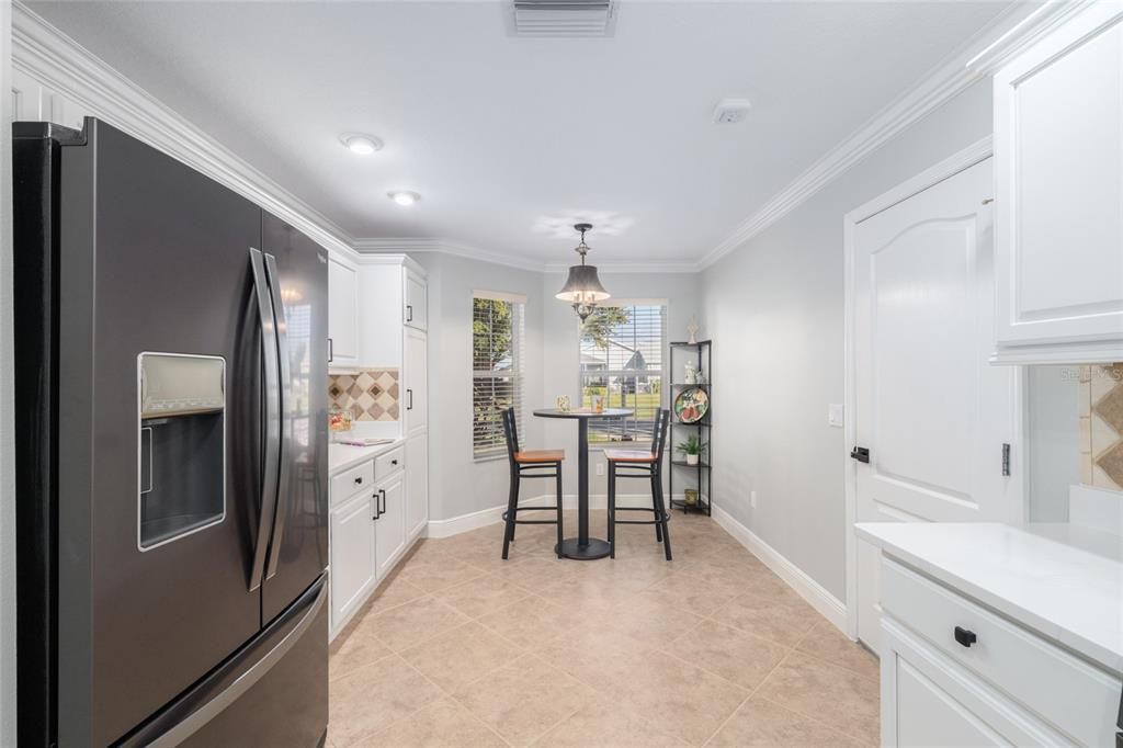 For Sale: $549,900 (3 beds, 2 baths, 1711 Square Feet)