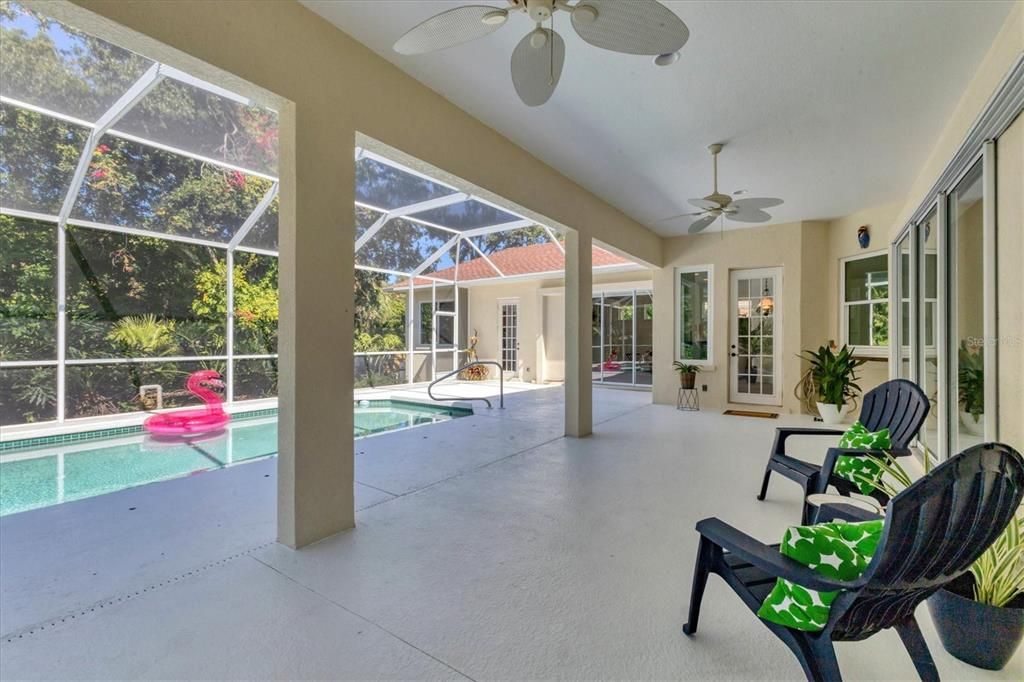 For Sale: $849,000 (4 beds, 3 baths, 2630 Square Feet)