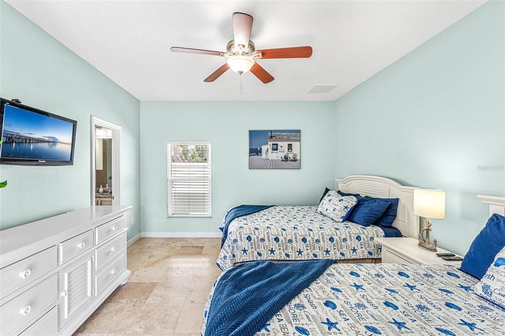 For Sale: $1,250,000 (4 beds, 4 baths, 2255 Square Feet)