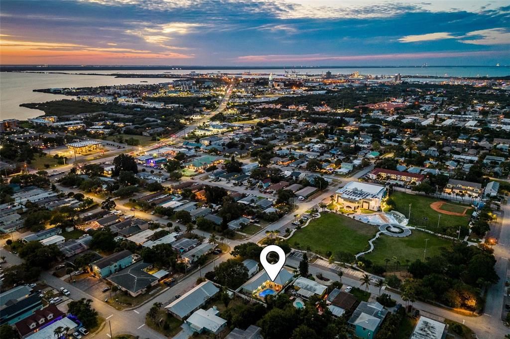 For Sale: $1,250,000 (4 beds, 4 baths, 2255 Square Feet)