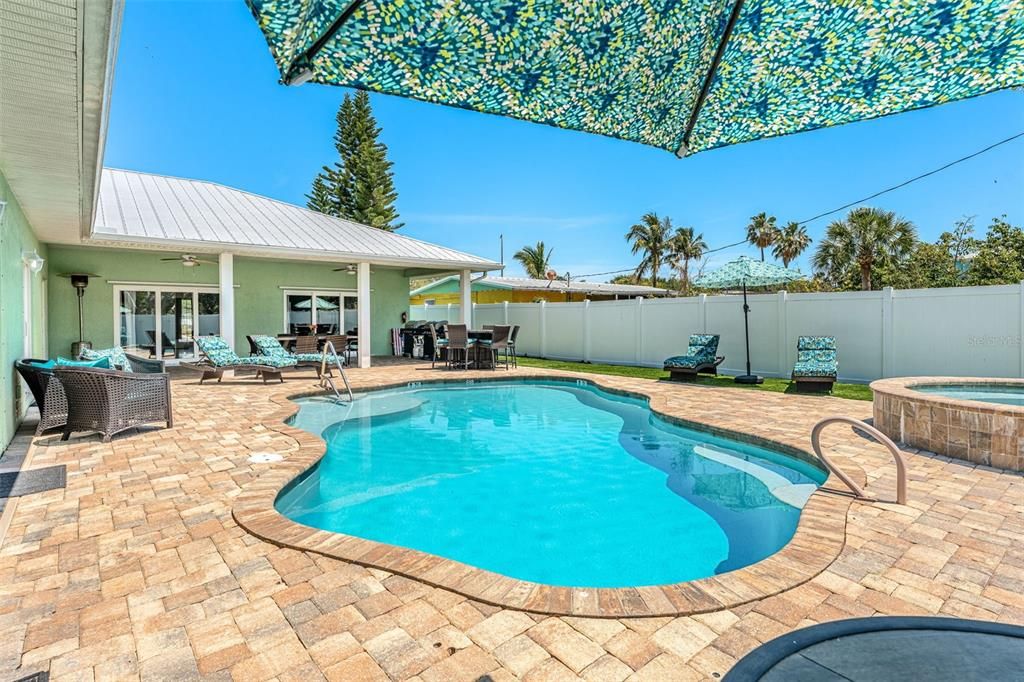 For Sale: $1,250,000 (4 beds, 4 baths, 2255 Square Feet)