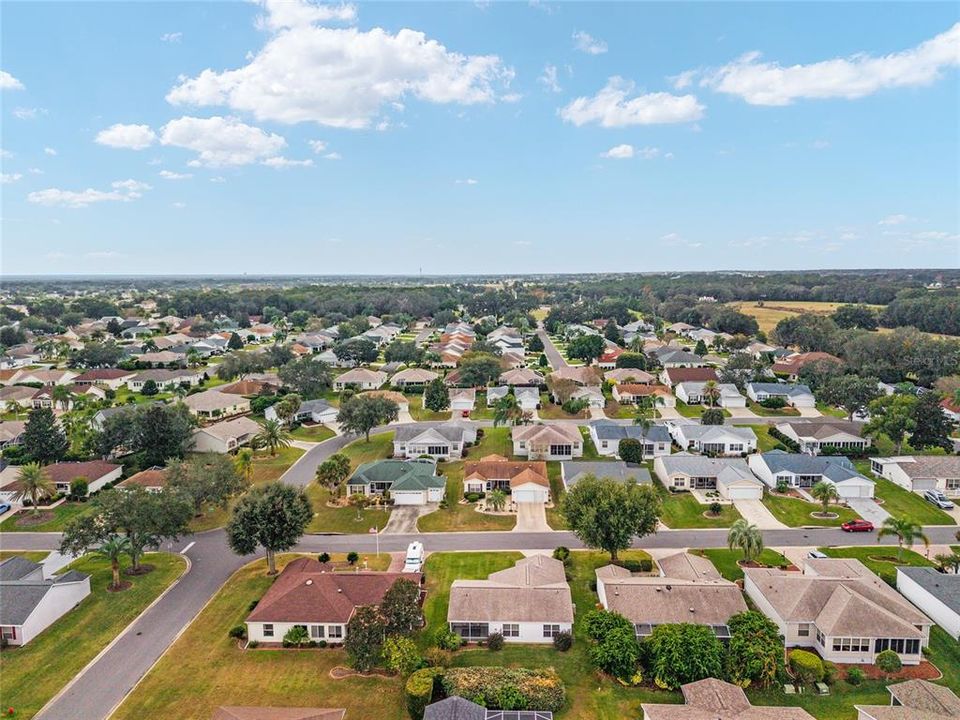 На продажу: $282,000 (2 спален, 2 ванн, 1120 Квадратных фут)