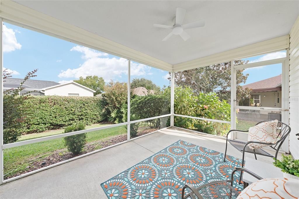 На продажу: $282,000 (2 спален, 2 ванн, 1120 Квадратных фут)