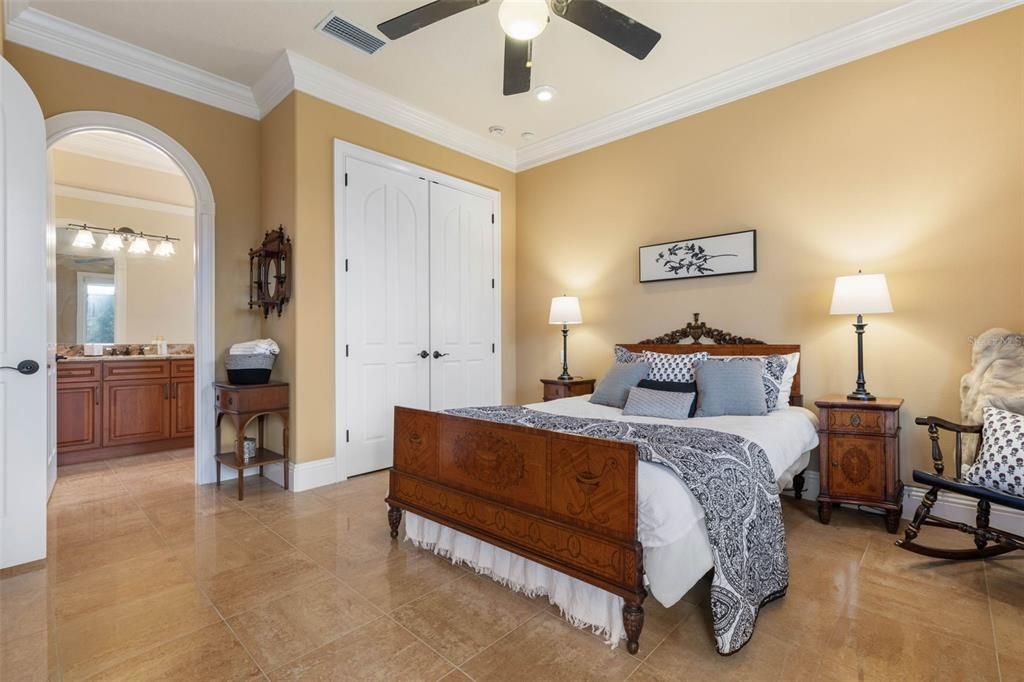 For Sale: $1,899,000 (4 beds, 3 baths, 4305 Square Feet)