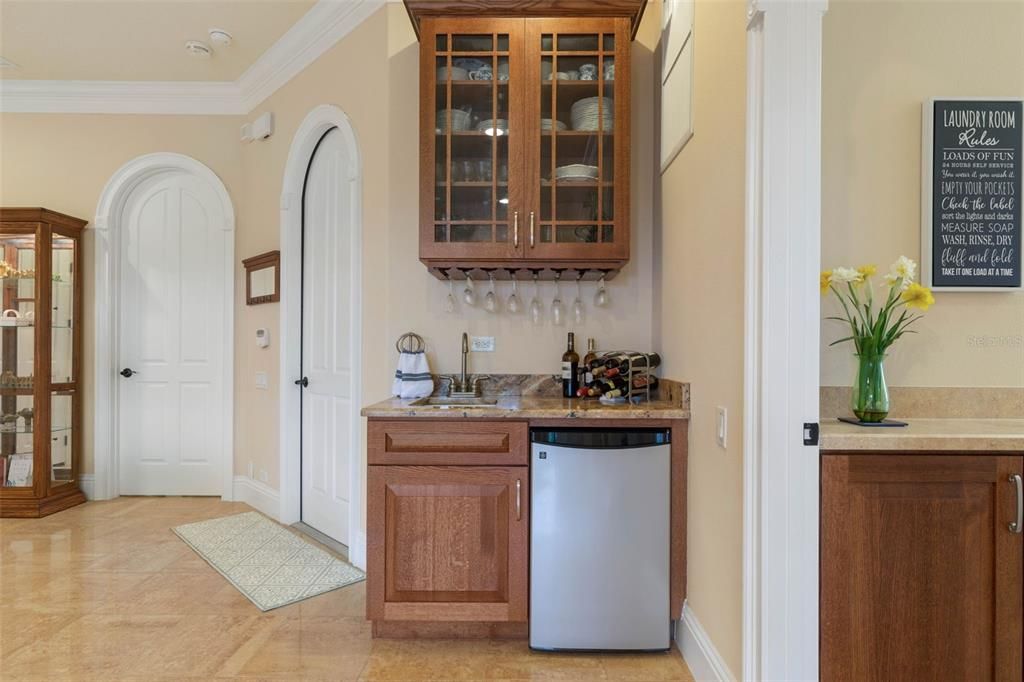 For Sale: $1,899,000 (4 beds, 3 baths, 4305 Square Feet)