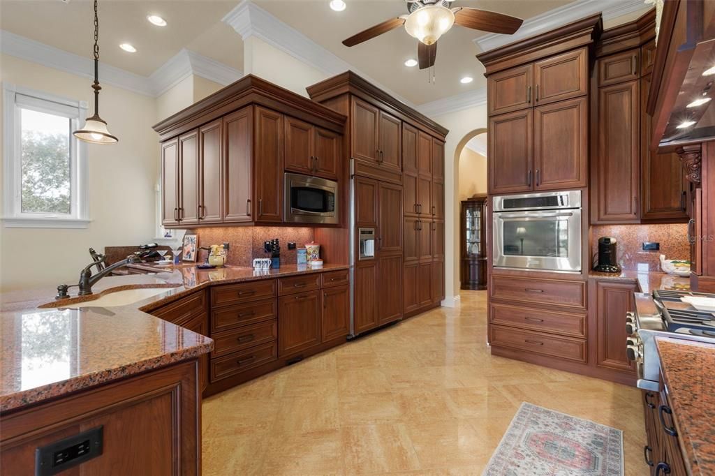 For Sale: $1,899,000 (4 beds, 3 baths, 4305 Square Feet)