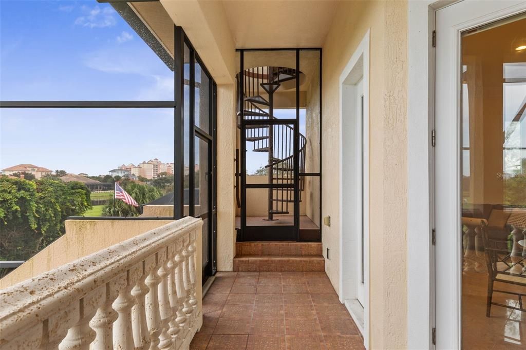 For Sale: $1,899,000 (4 beds, 3 baths, 4305 Square Feet)