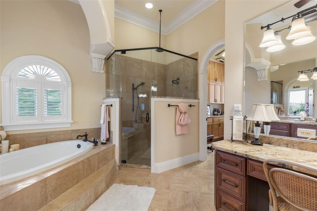 For Sale: $1,899,000 (4 beds, 3 baths, 4305 Square Feet)