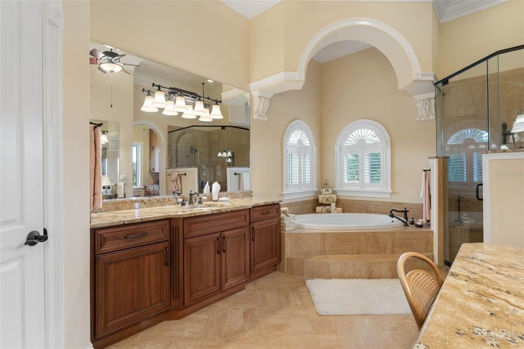 For Sale: $1,899,000 (4 beds, 3 baths, 4305 Square Feet)