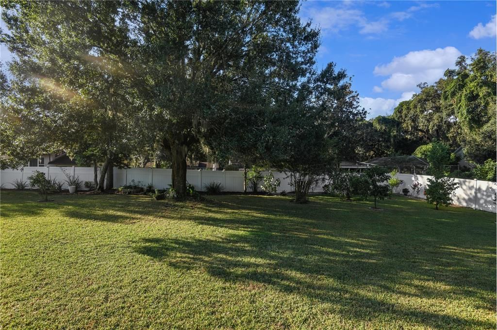 For Sale: $469,900 (3 beds, 2 baths, 2198 Square Feet)