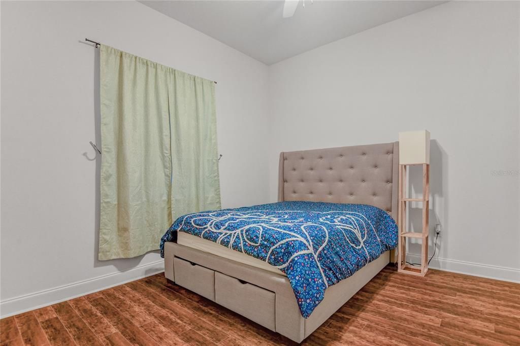 For Sale: $469,900 (3 beds, 2 baths, 2198 Square Feet)