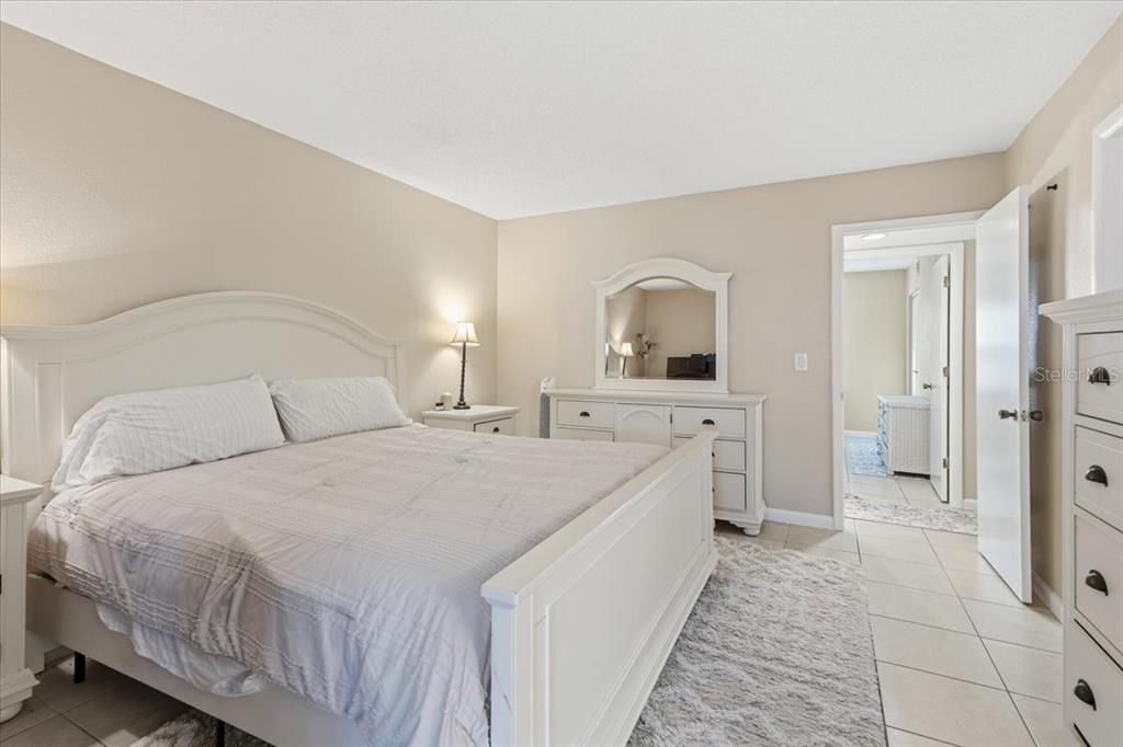 For Rent: $1,500 (2 beds, 2 baths, 1056 Square Feet)