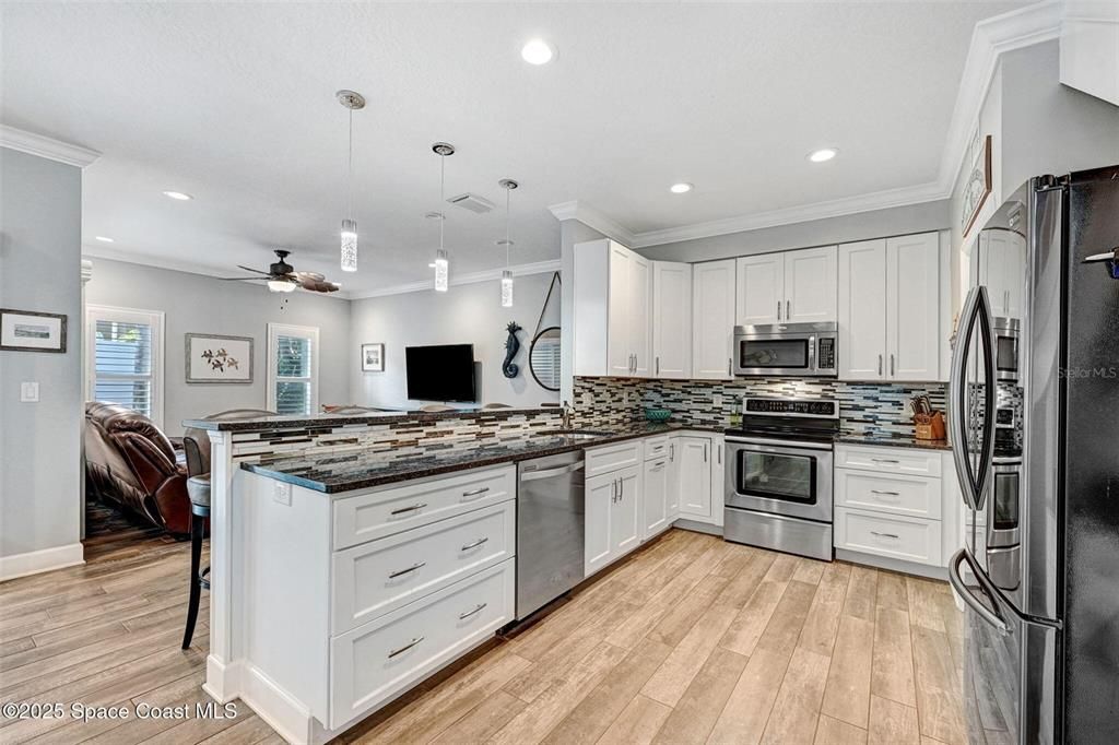 待售: $499,000 (3 贝兹, 2 浴室, 1835 平方英尺)