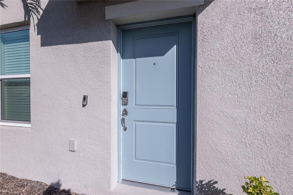 For Rent: $2,350 (3 beds, 2 baths, 1836 Square Feet)