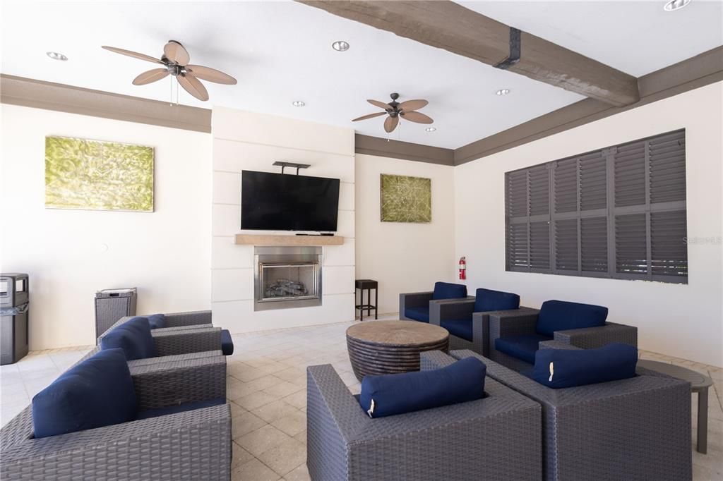 For Rent: $2,350 (3 beds, 2 baths, 1836 Square Feet)