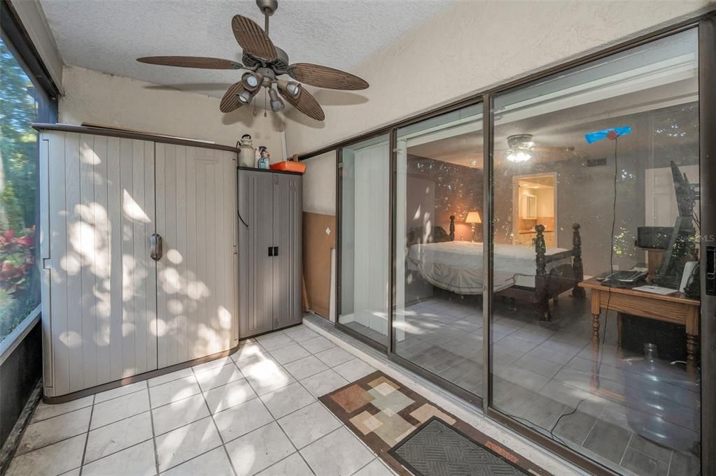 Active With Contract: $225,000 (2 beds, 2 baths, 1230 Square Feet)