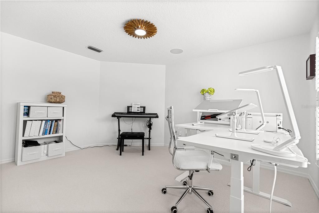 For Rent: $10,000 (3 beds, 2 baths, 2374 Square Feet)