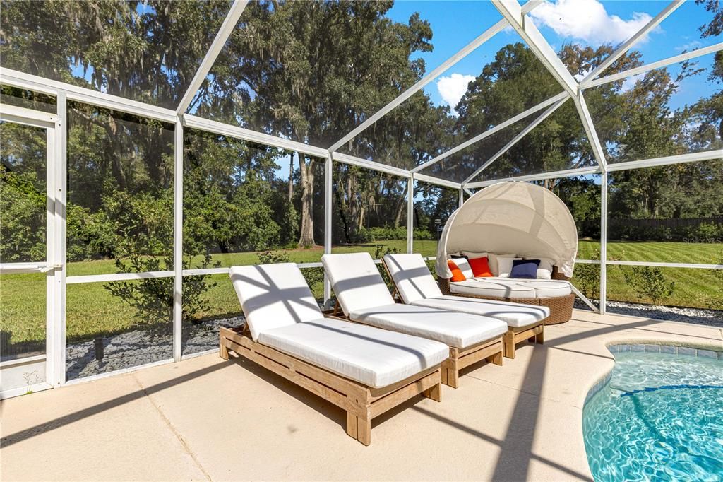 For Rent: $10,000 (3 beds, 2 baths, 2374 Square Feet)