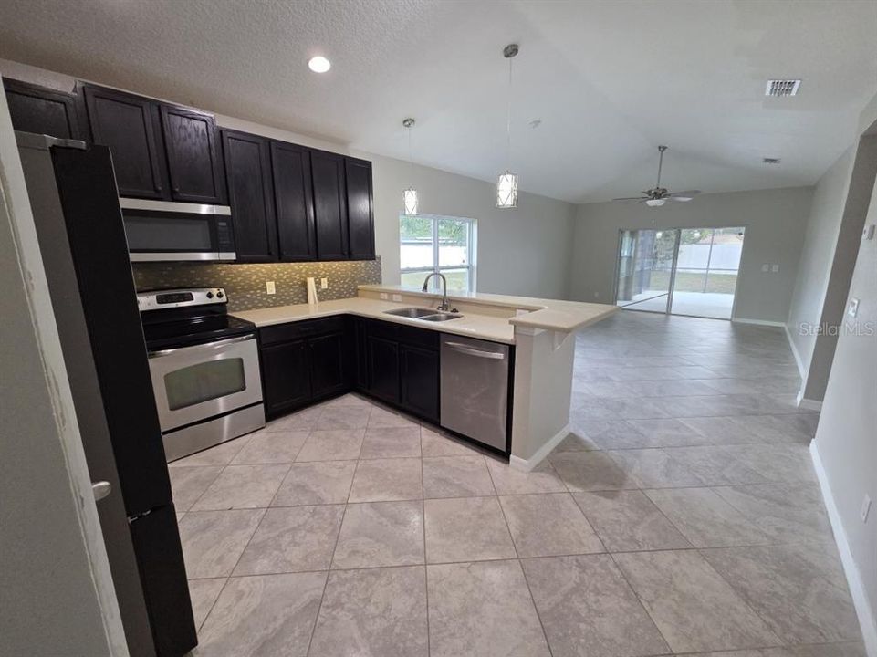 Active With Contract: $349,900 (4 beds, 2 baths, 2730 Square Feet)