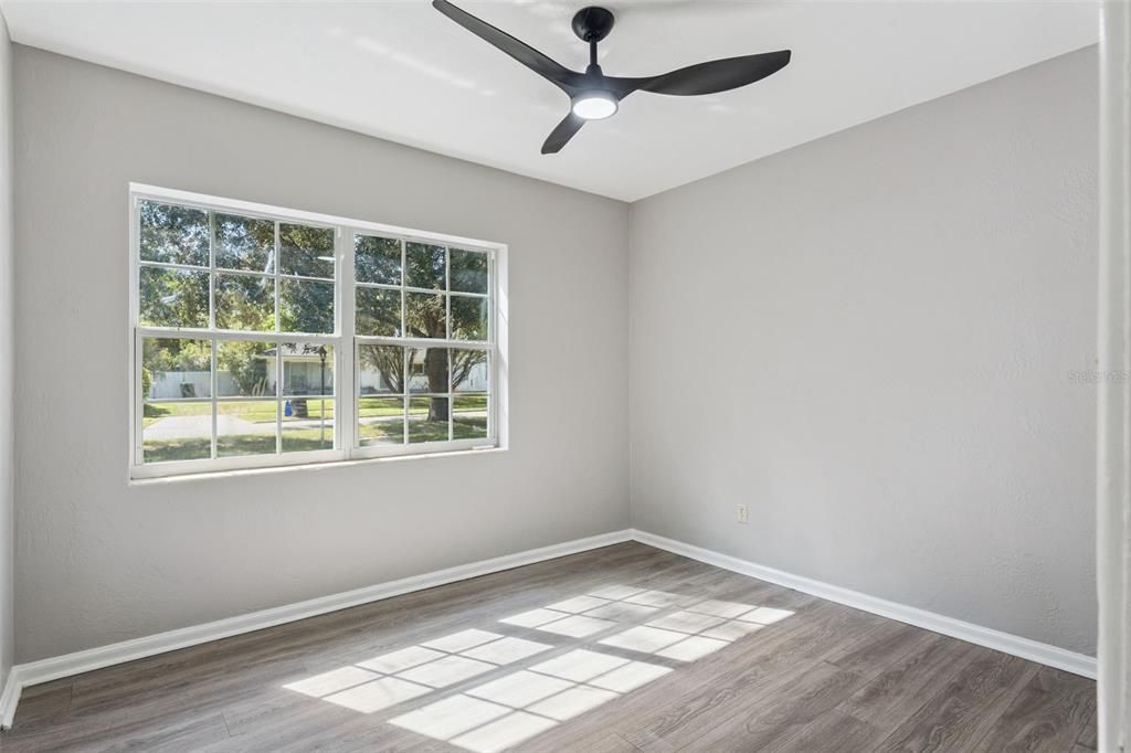 Activo con contrato: $499,900 (3 camas, 2 baños, 1785 Pies cuadrados)