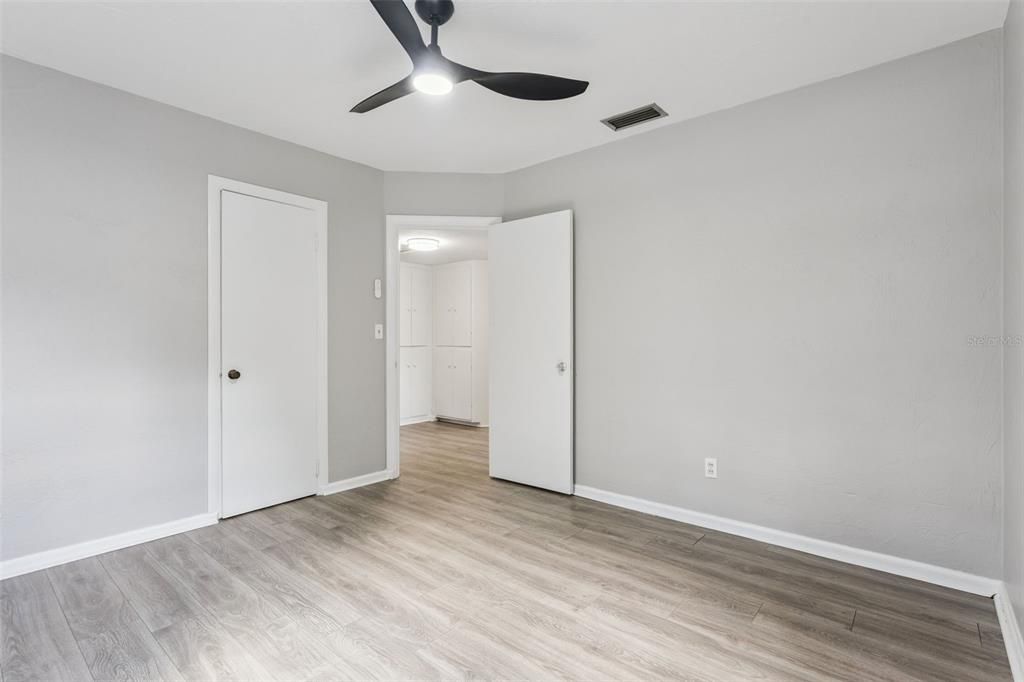 Activo con contrato: $499,900 (3 camas, 2 baños, 1785 Pies cuadrados)