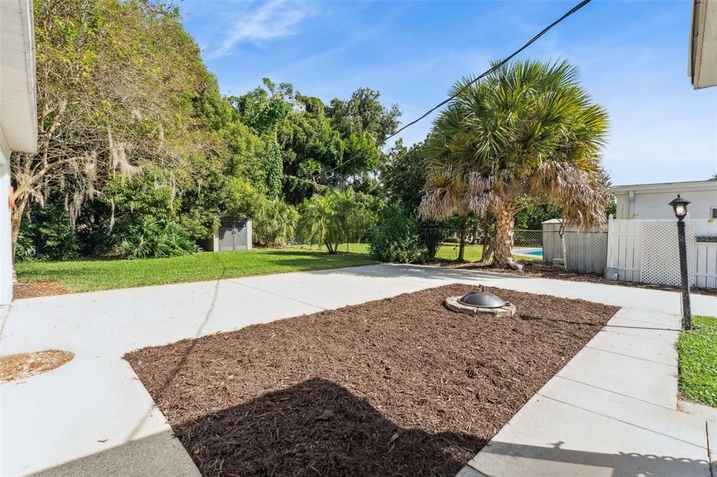 Activo con contrato: $499,900 (3 camas, 2 baños, 1785 Pies cuadrados)