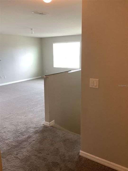 En Venta: $418,000 (5 camas, 3 baños, 2807 Pies cuadrados)