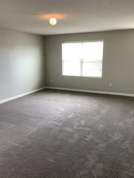 En Venta: $418,000 (5 camas, 3 baños, 2807 Pies cuadrados)