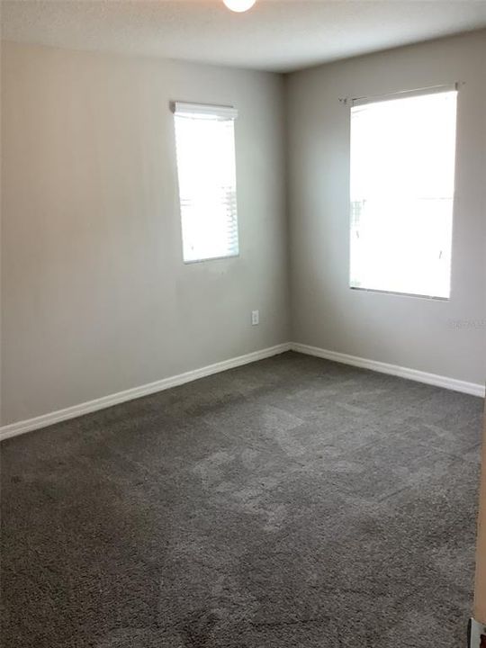 En Venta: $418,000 (5 camas, 3 baños, 2807 Pies cuadrados)