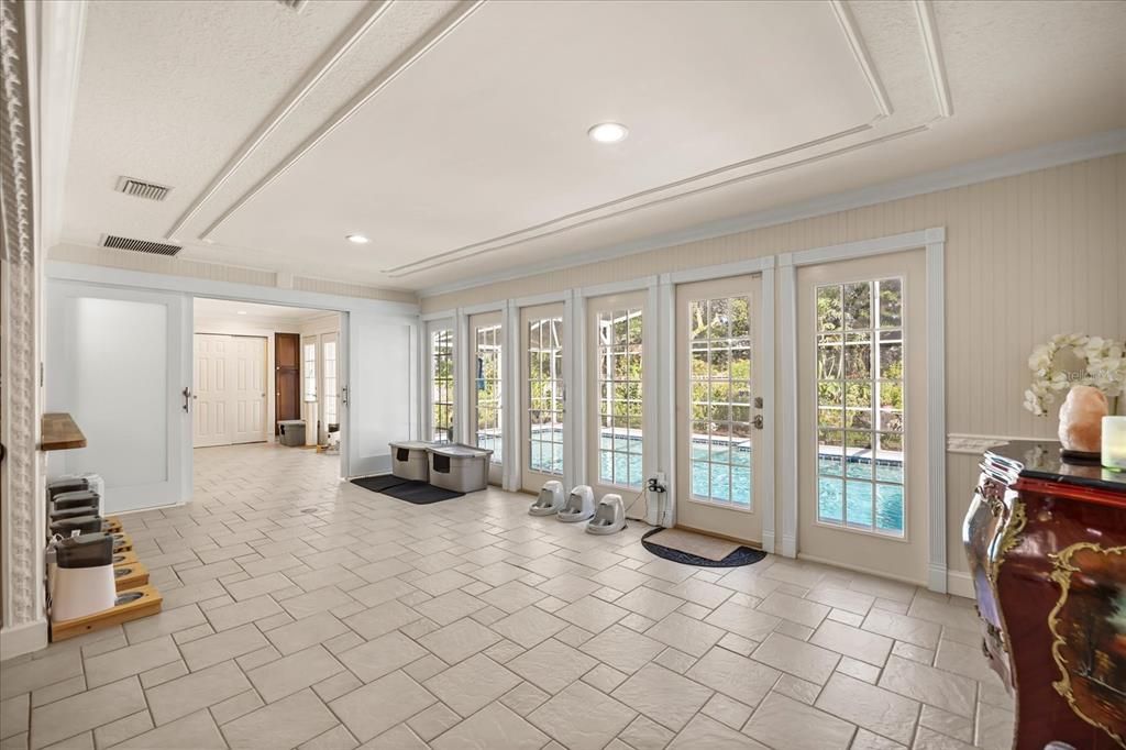 For Sale: $750,000 (4 beds, 3 baths, 3014 Square Feet)