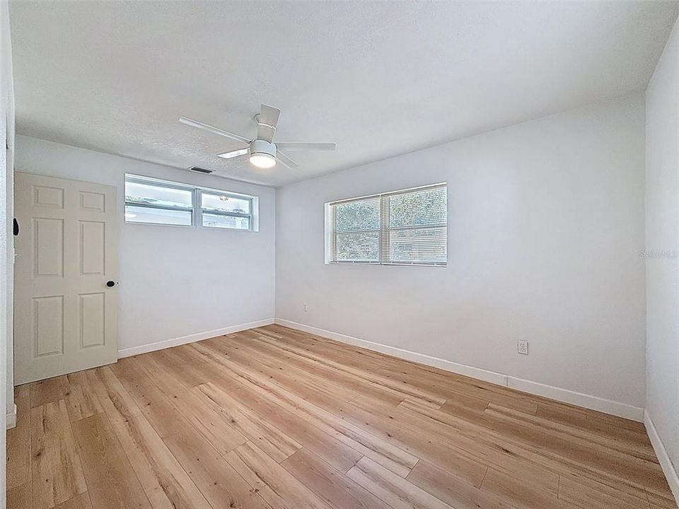 For Sale: $409,000 (3 beds, 2 baths, 1536 Square Feet)