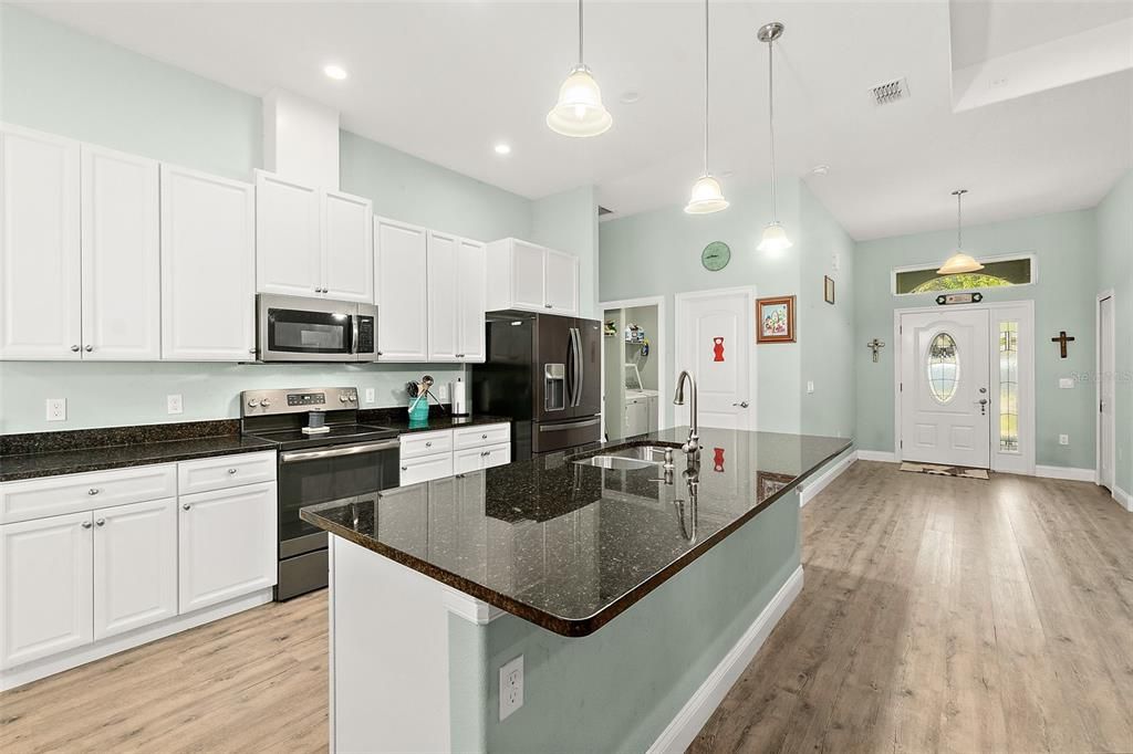 For Sale: $379,000 (4 beds, 2 baths, 2158 Square Feet)