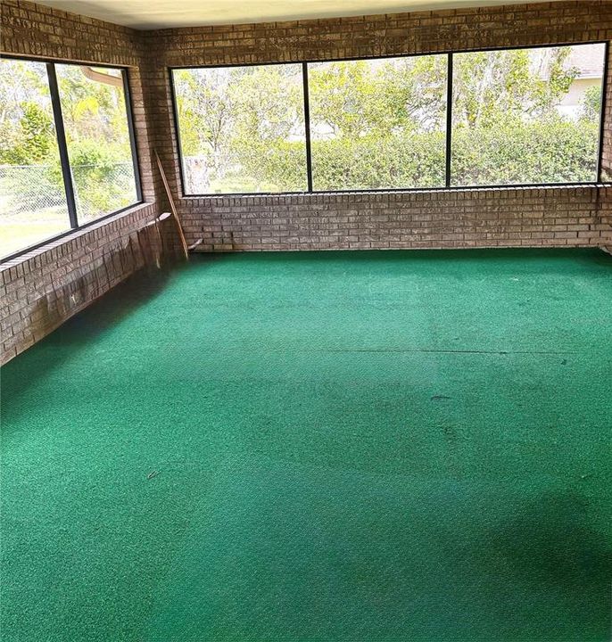 На продажу: $330,000 (4 спален, 2 ванн, 1810 Квадратных фут)