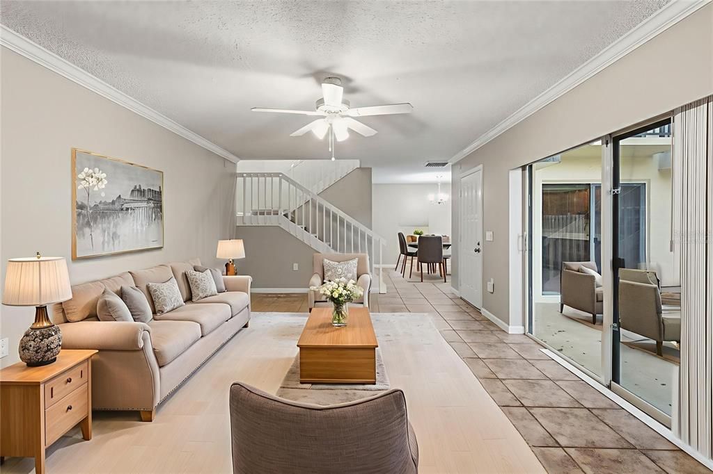 Под контрактом: $295,000 (2 спален, 2 ванн, 1236 Квадратных фут)