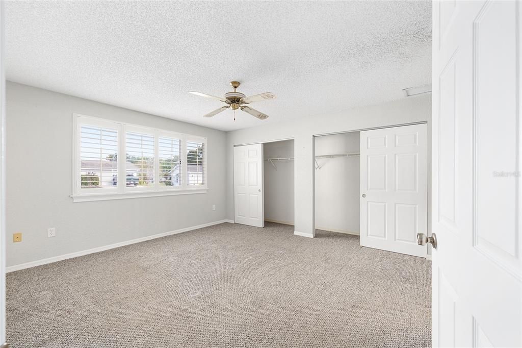 Под контрактом: $199,500 (3 спален, 2 ванн, 1637 Квадратных фут)