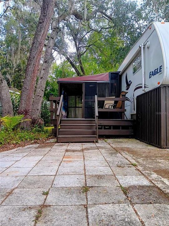 For Sale: $69,800 (1 beds, 1 baths, 425 Square Feet)